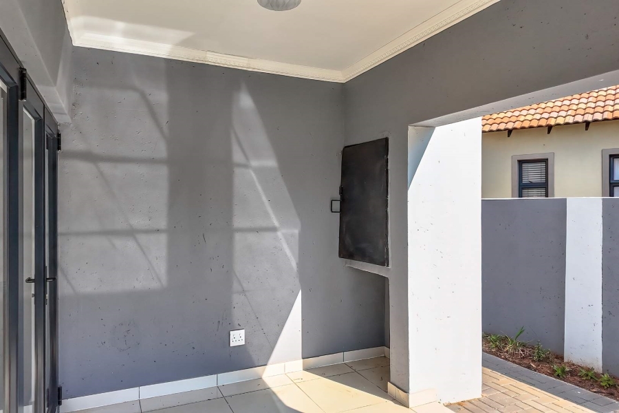 3 Bedroom Property for Sale in Melodie North West